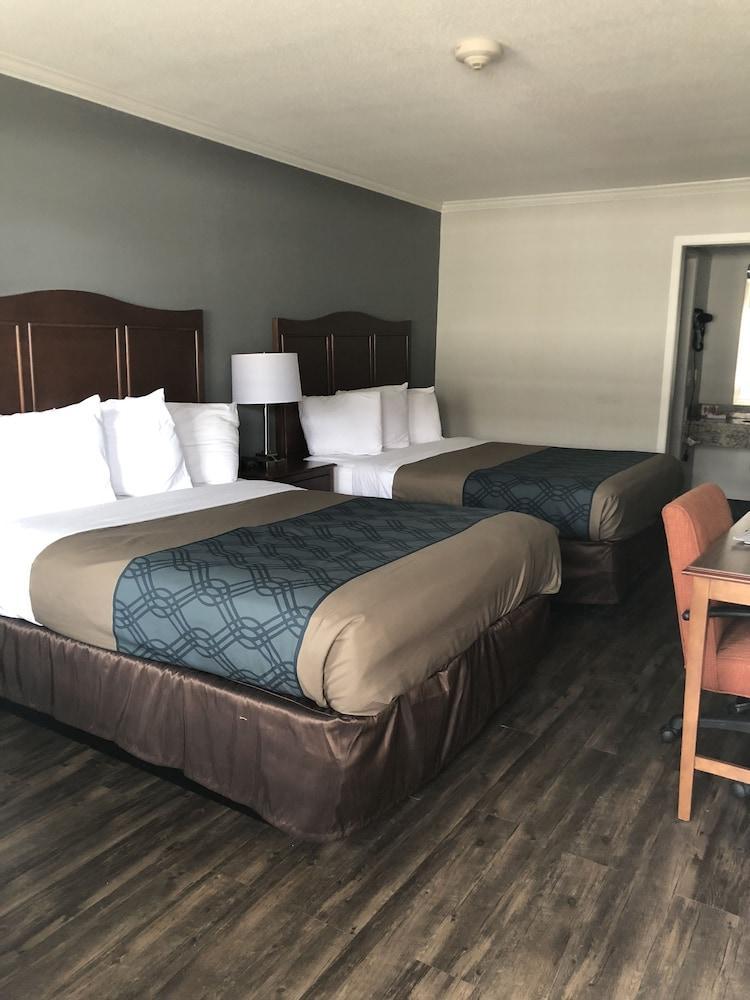 Travelodge By Wyndham Canton-Livonia Area, Mi מראה חיצוני תמונה