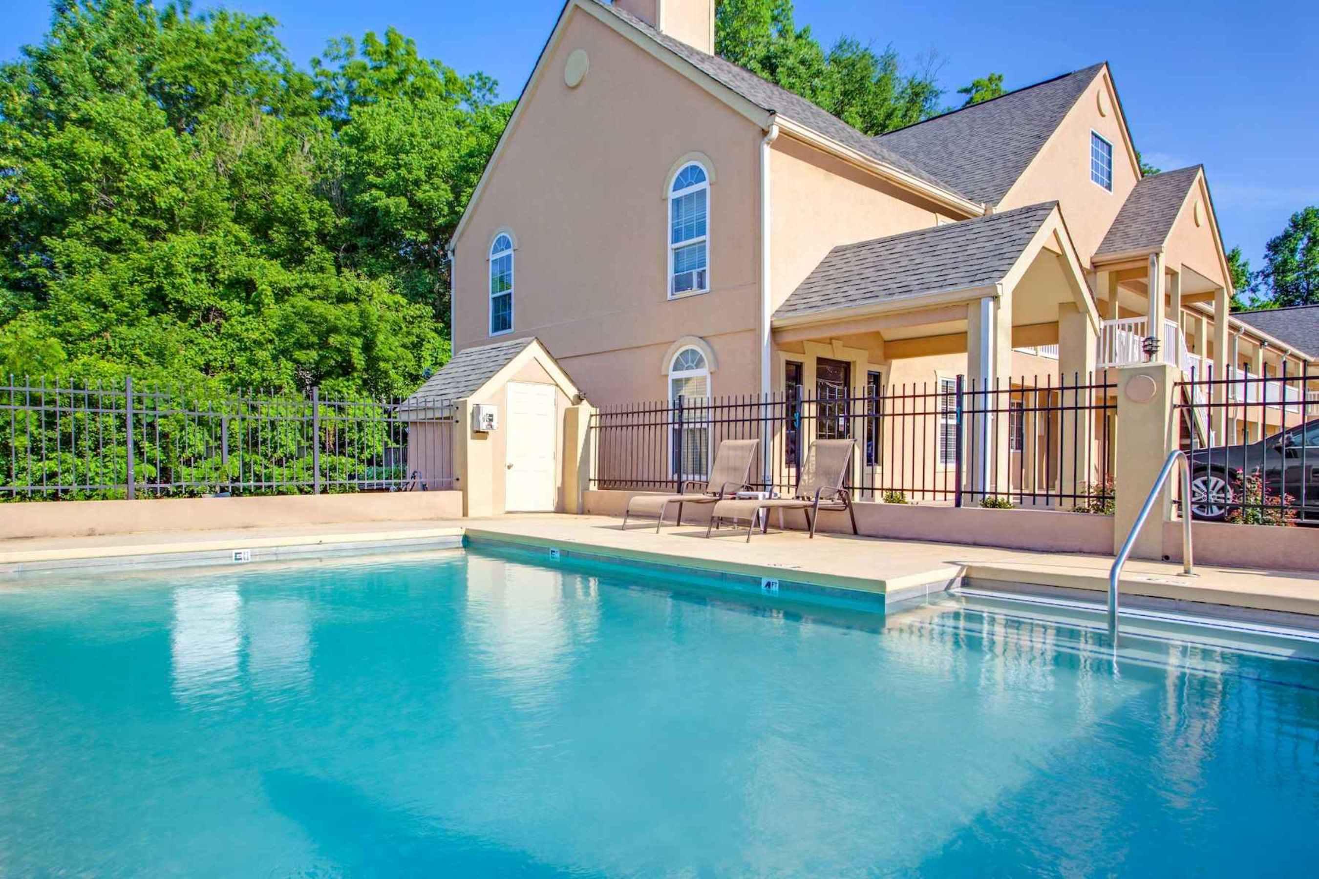 Travelodge By Wyndham Canton-Livonia Area, Mi מראה חיצוני תמונה