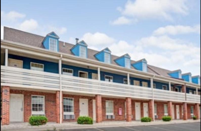 Travelodge By Wyndham Canton-Livonia Area, Mi מראה חיצוני תמונה