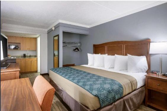 Travelodge By Wyndham Canton-Livonia Area, Mi מראה חיצוני תמונה